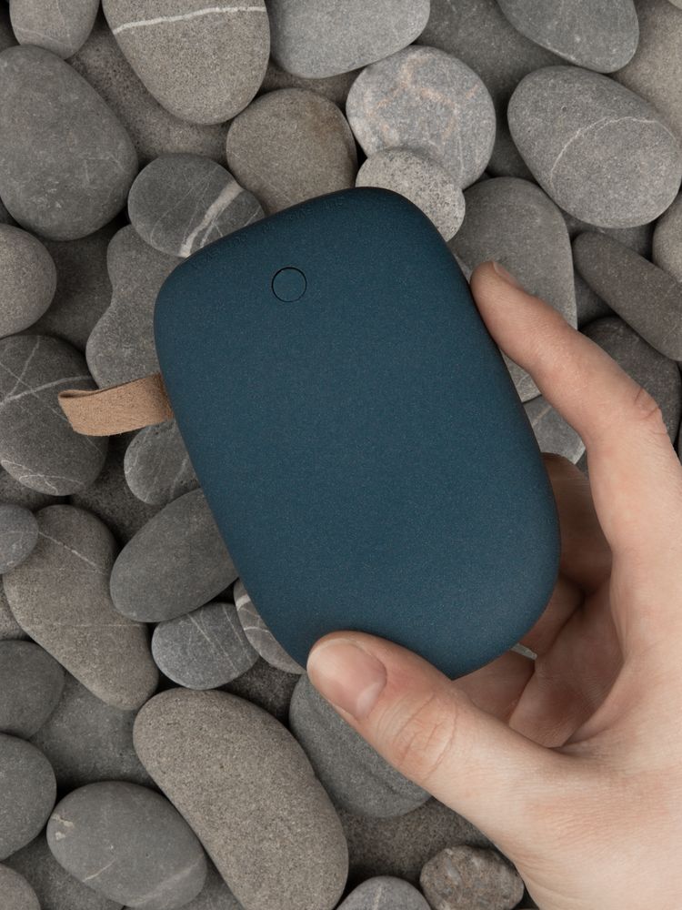 Внешний аккумулятор Pebble 7800 мАч