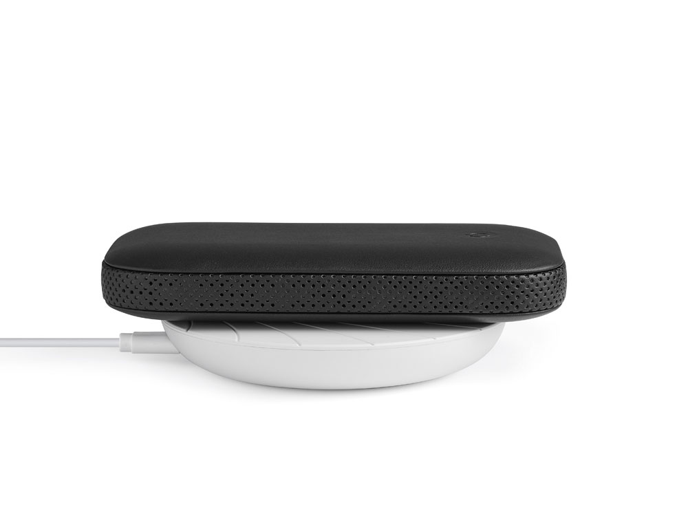 Внешний аккумулятор с беспроводной колонкой Powersound, черный