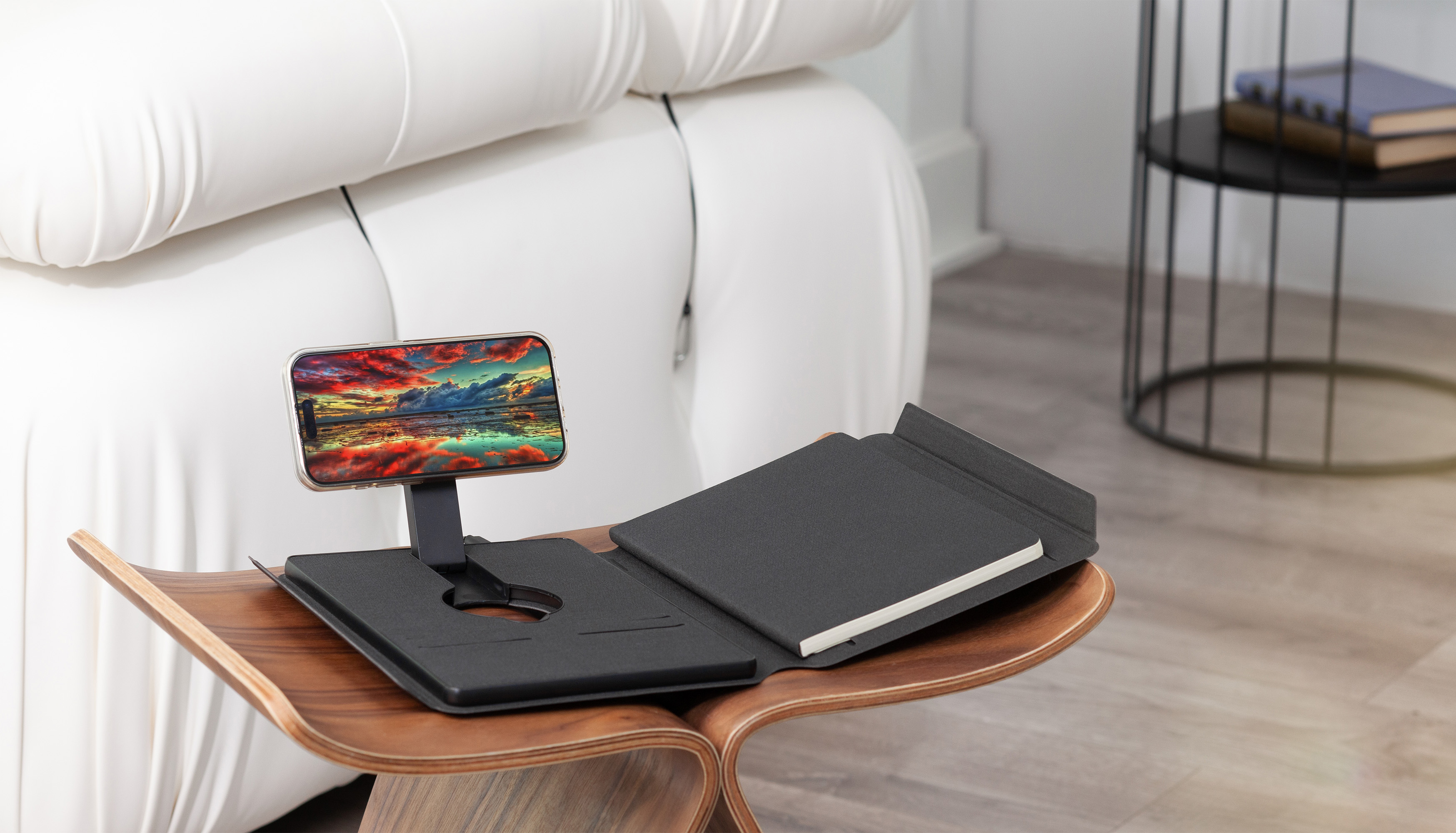 Папка А5 с беспроводным (10W) зарядным устройством 5000 mAh, с MagSafe и блокнотом, черный